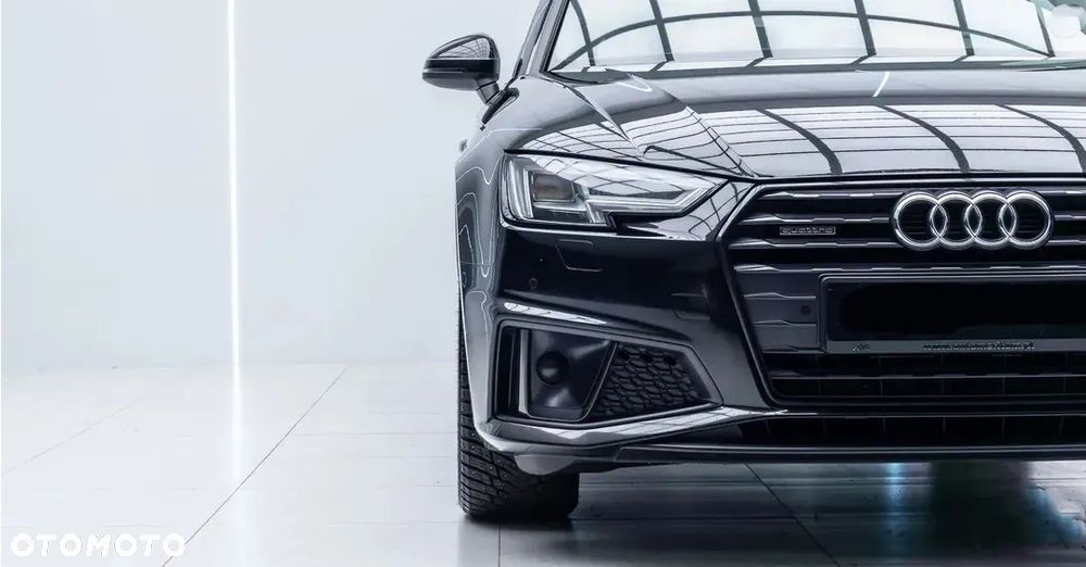 Audi A4 Avant 2.0 TDI S tronic quattro - 2