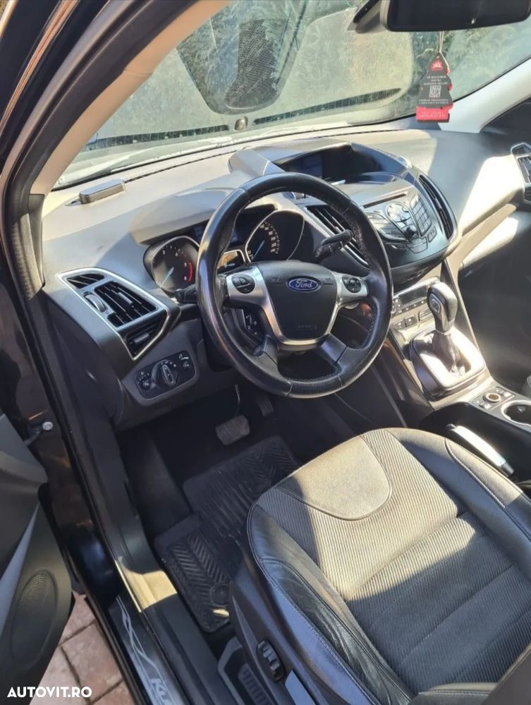 Ford Kuga 2.0 TDCi Powershift 4WD Trend - 7