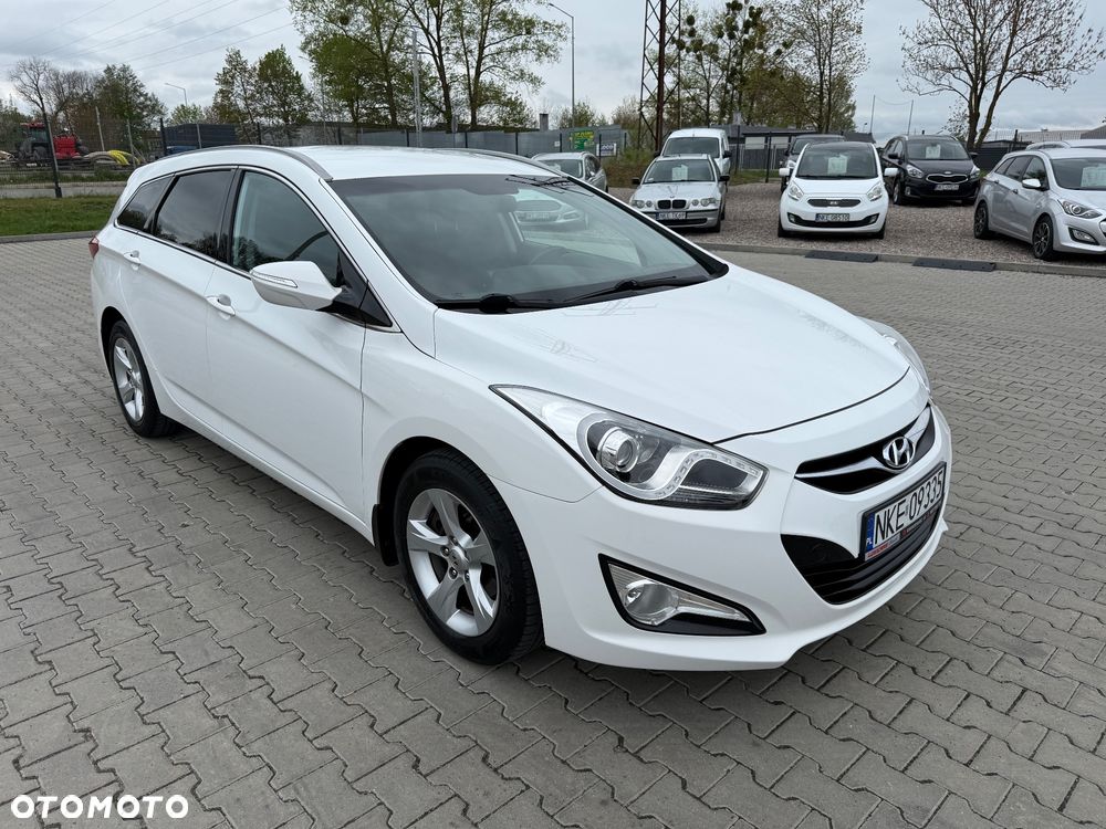 Hyundai i40 i40cw 1.6 Fifa World Cup Edition - 13