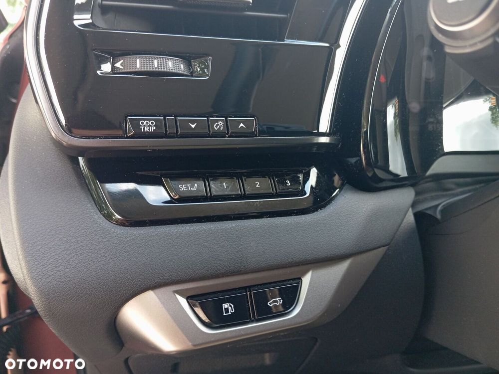 Lexus RX - 21