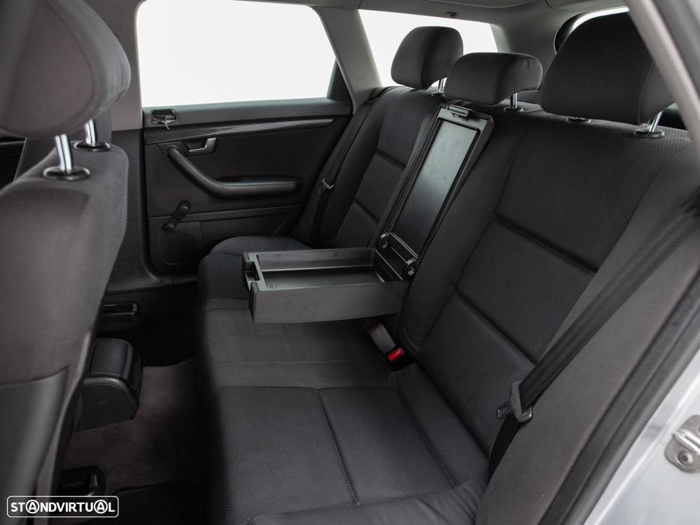 Audi A4 Avant 1.9 TDI - 9