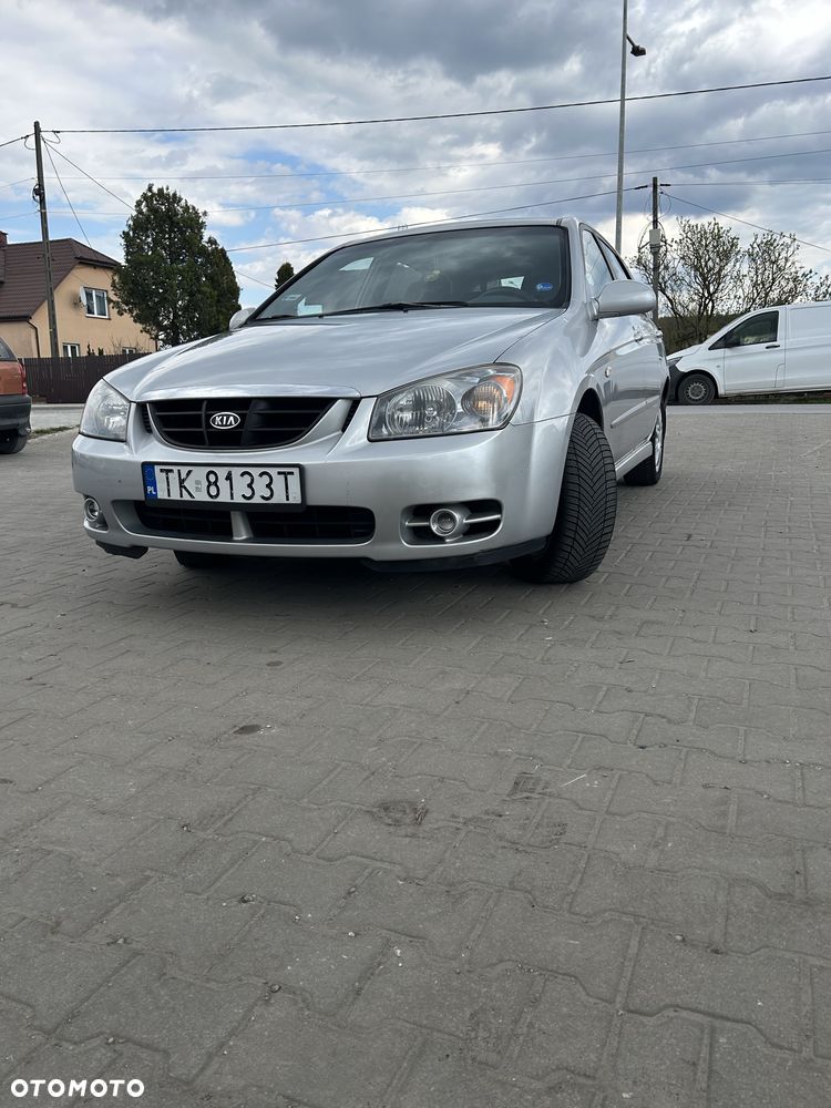 Kia Cerato - 2