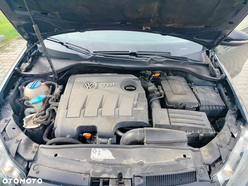 Volkswagen Golf 1.6 TDI Trendline - 9
