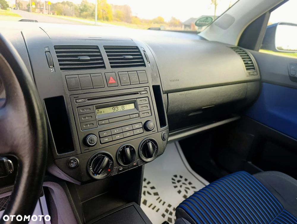 Volkswagen Polo 1.4 Sportline - 17