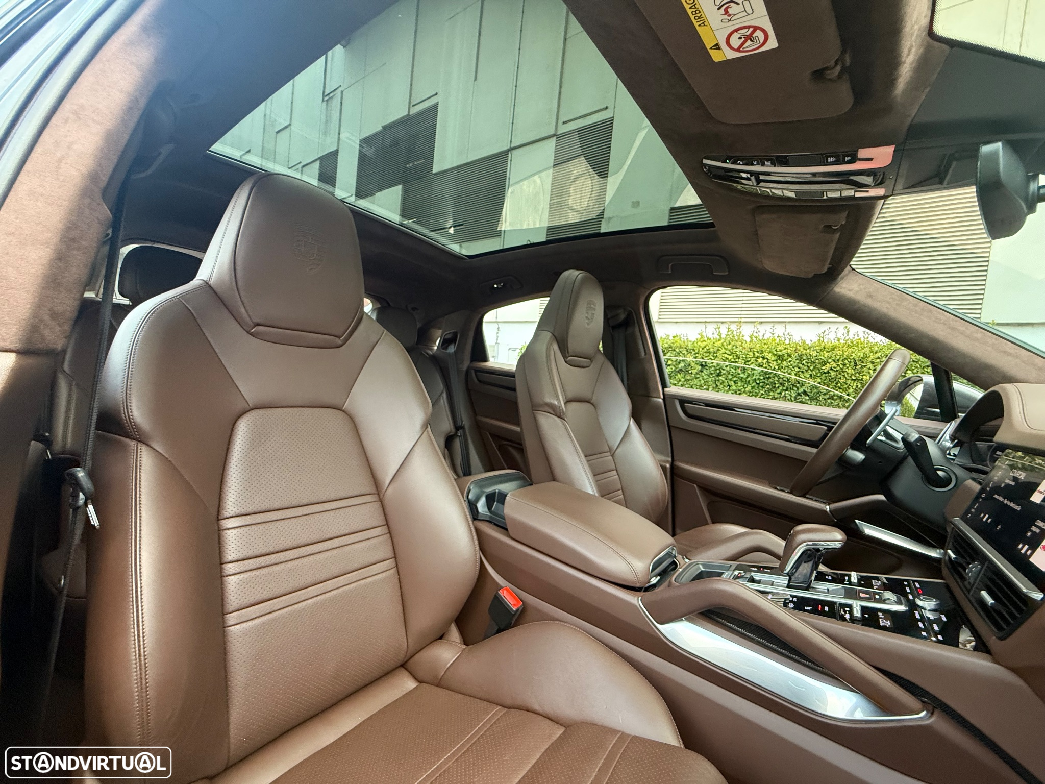 Porsche Cayenne Coupé Turbo S E-Hybrid - 25