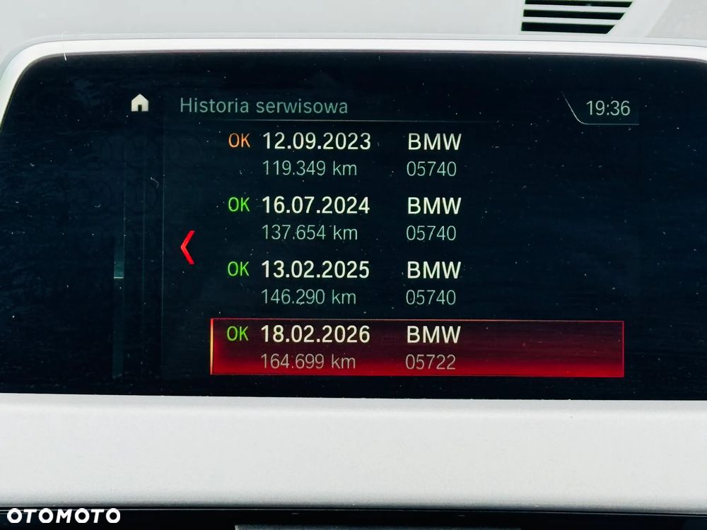 BMW X2 sDrive18d Business Edition sport - 33
