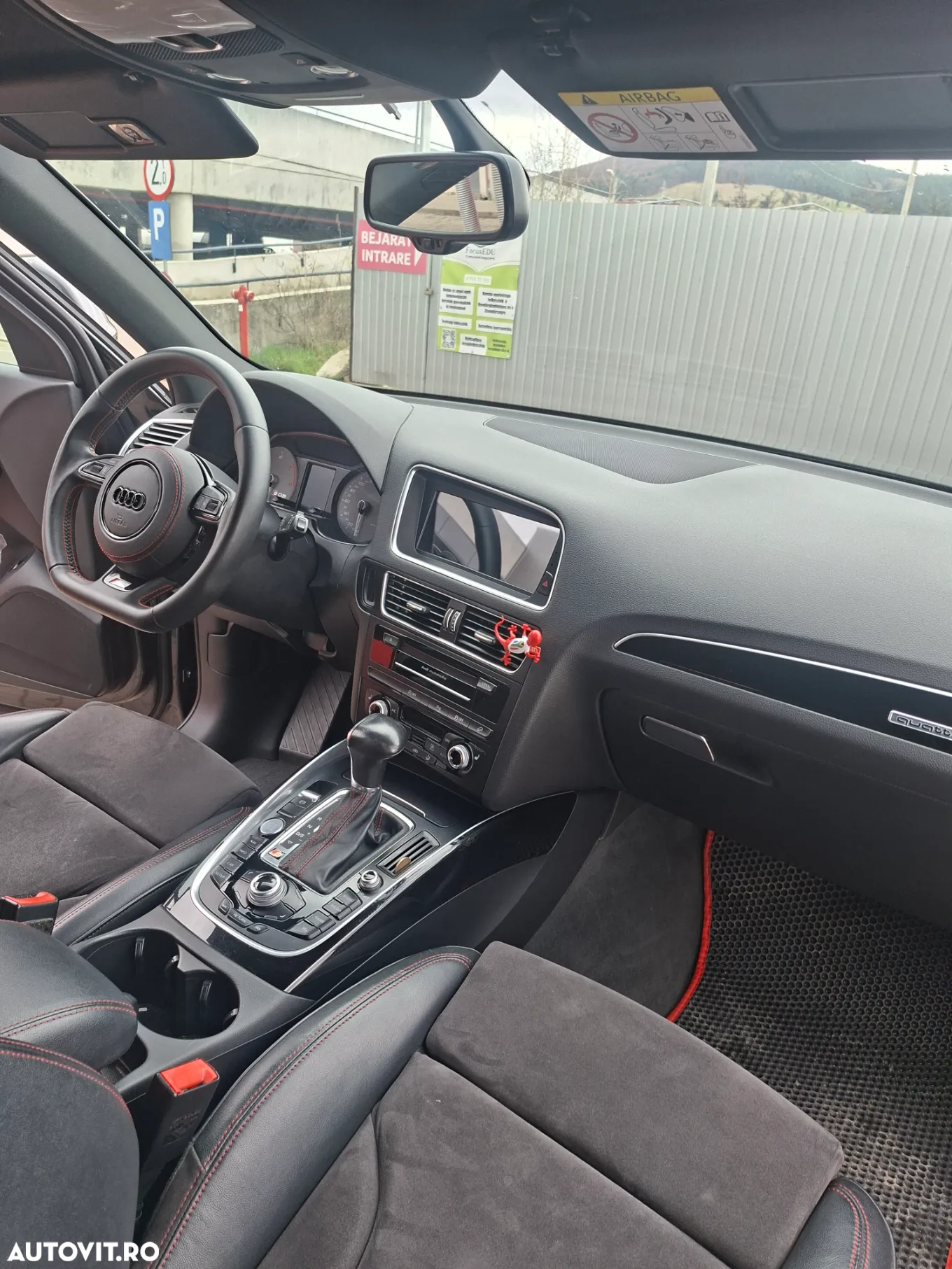 Audi Q5 2.0 40 TDI quattro S tronic Sport - 8