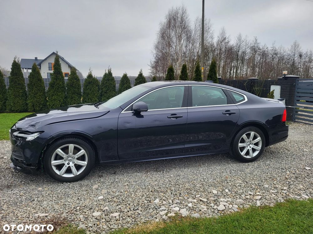 Volvo S90 D4 Momentum Pro - 4