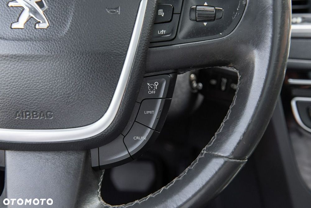 Peugeot 508 RXH 2.0 HDi HYbrid4 - 31