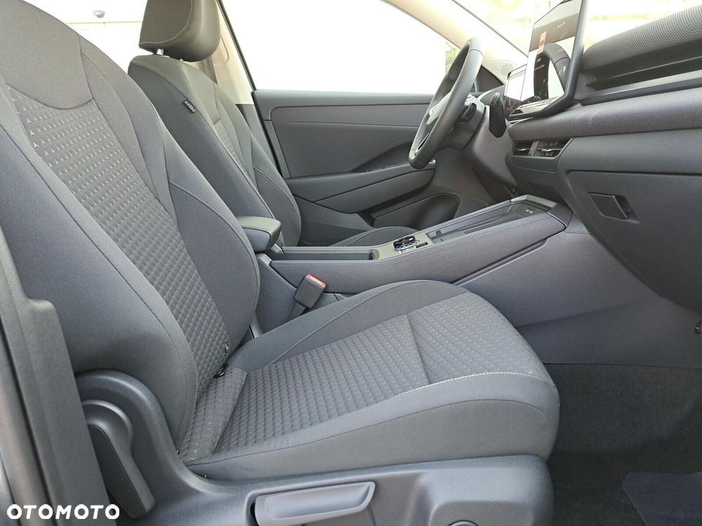 Volkswagen T-Roc - 23