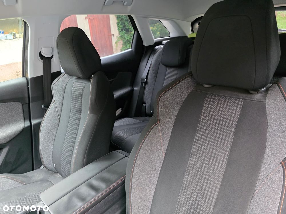 Peugeot 3008 1.6 HDi Active - 13