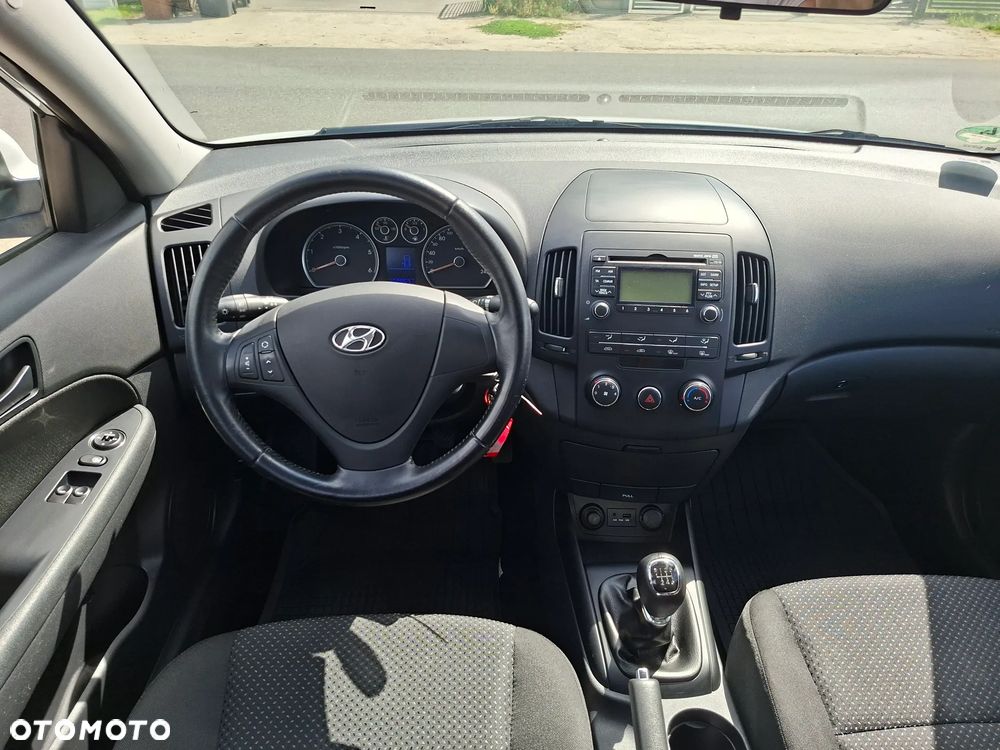 Hyundai i30 1.6 CRDi Classic - 10