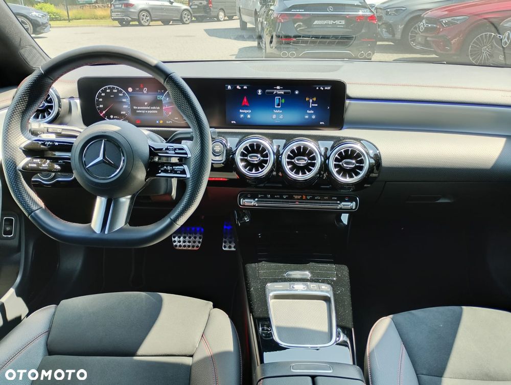 Mercedes-Benz CLA 200 mHEV AMG Line 7G-DCT - 4