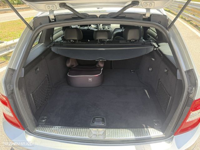 Mercedes-Benz C 250 - 14