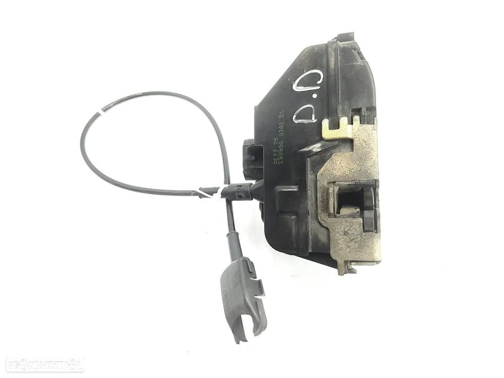 FECHADURA PORTA FRONTAL DIREITA RENAULT MEGANE II 2004 -8200027779 - 2