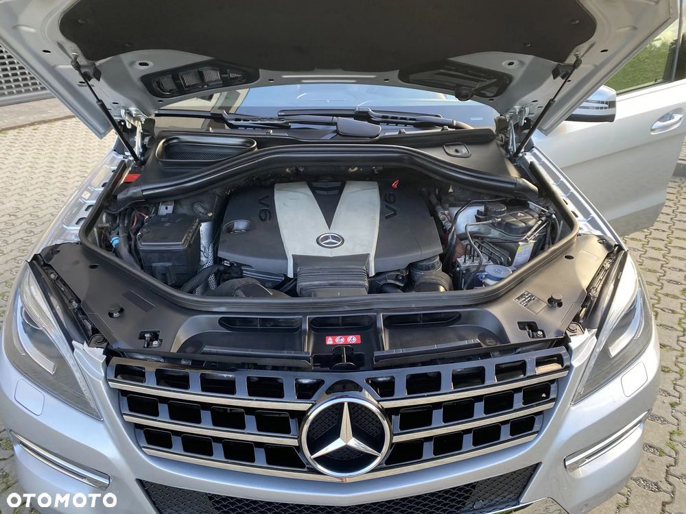 Mercedes-Benz ML 350 BlueTEC 4MATIC 7G-TRONIC - 8