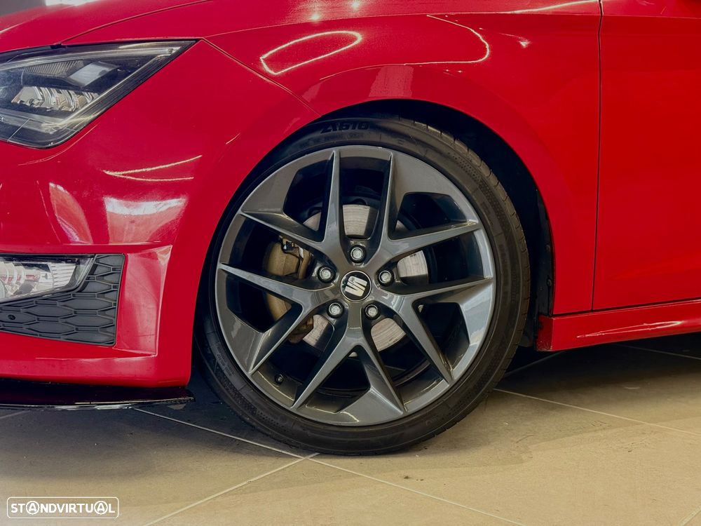 SEAT Leon 2.0 TDI DPF FR - 5
