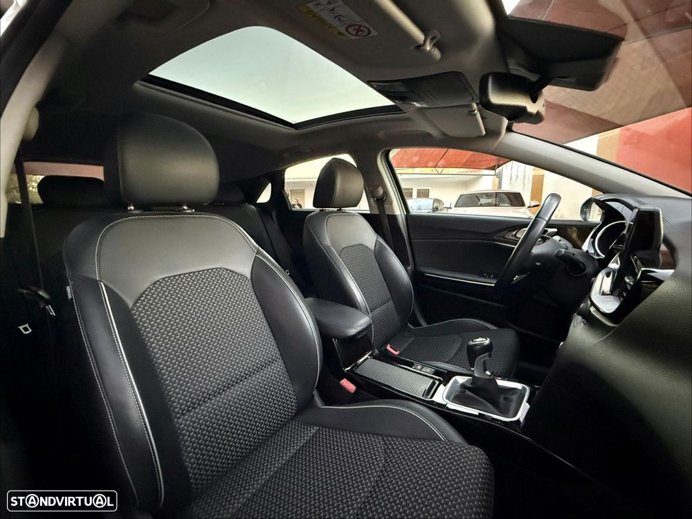 Kia Ceed 1.0 T-GDi TX+SRF - 9