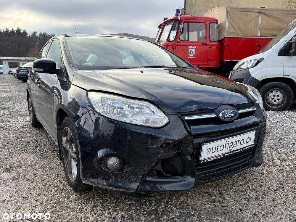 Ford Focus 1.0 EcoBoost Trend - 4