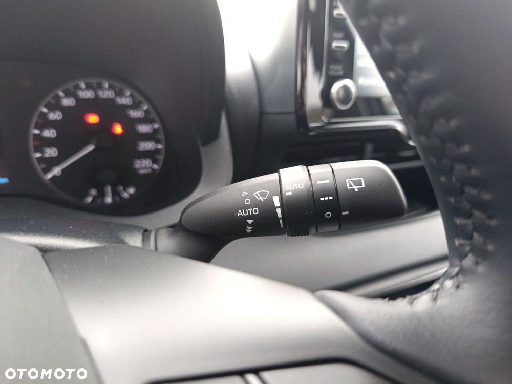 Toyota Yaris Hybrid 1.5 Comfort - 29