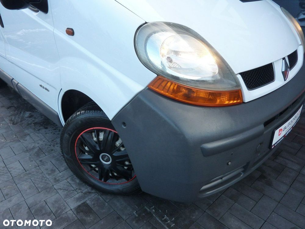 Renault Trafic - 21