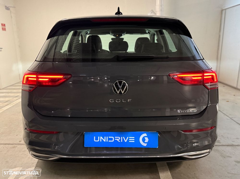 VW Golf 1.4 GTE Plug-In-Hybrid DSG - 8