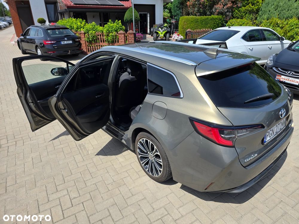 Toyota Corolla - 37