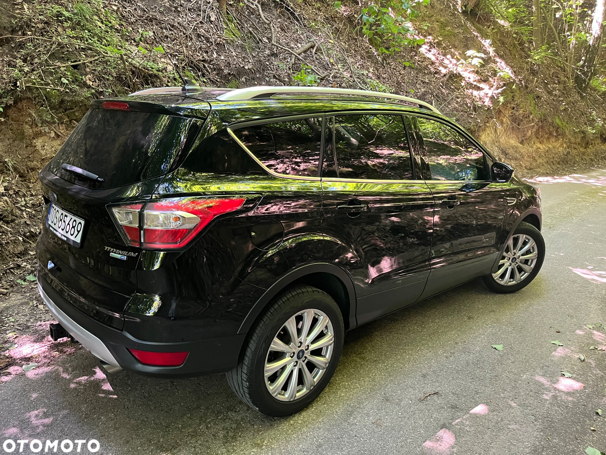 Ford Escape 2.0 EcoBoost AWD Titanium - 3