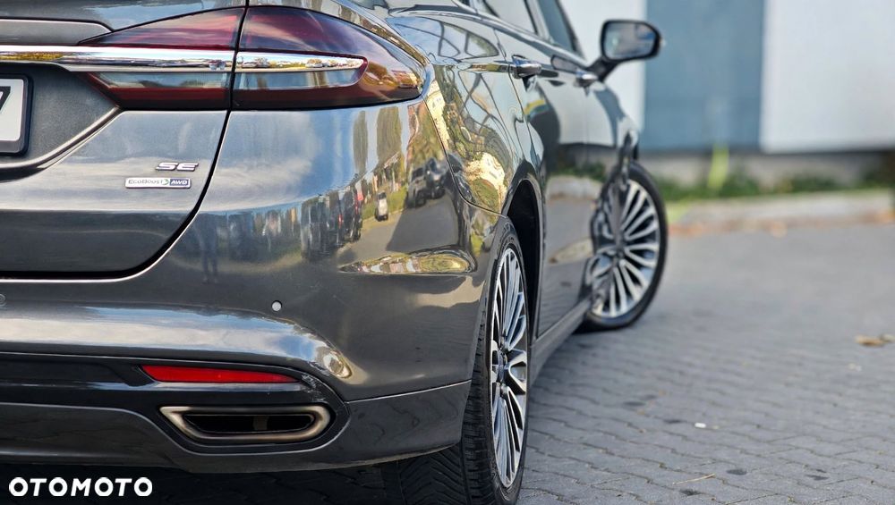 Ford Fusion 2016