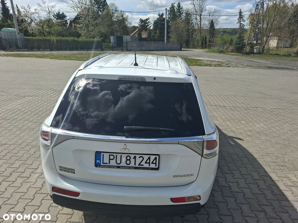 Mitsubishi Outlander 2.2 DID Intense - 16