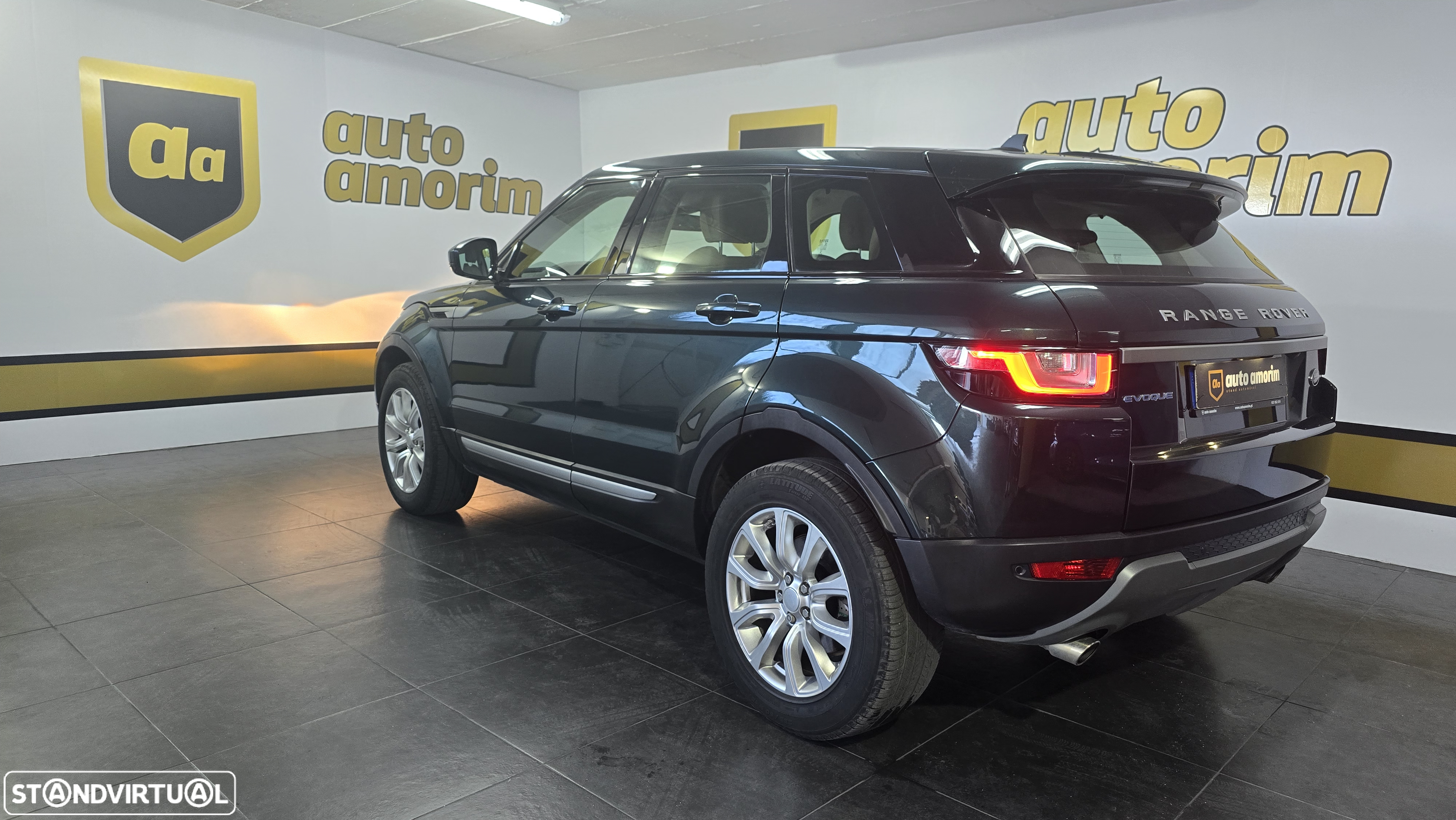 Land Rover Range Rover Evoque 2.0 TD4 SE - 13