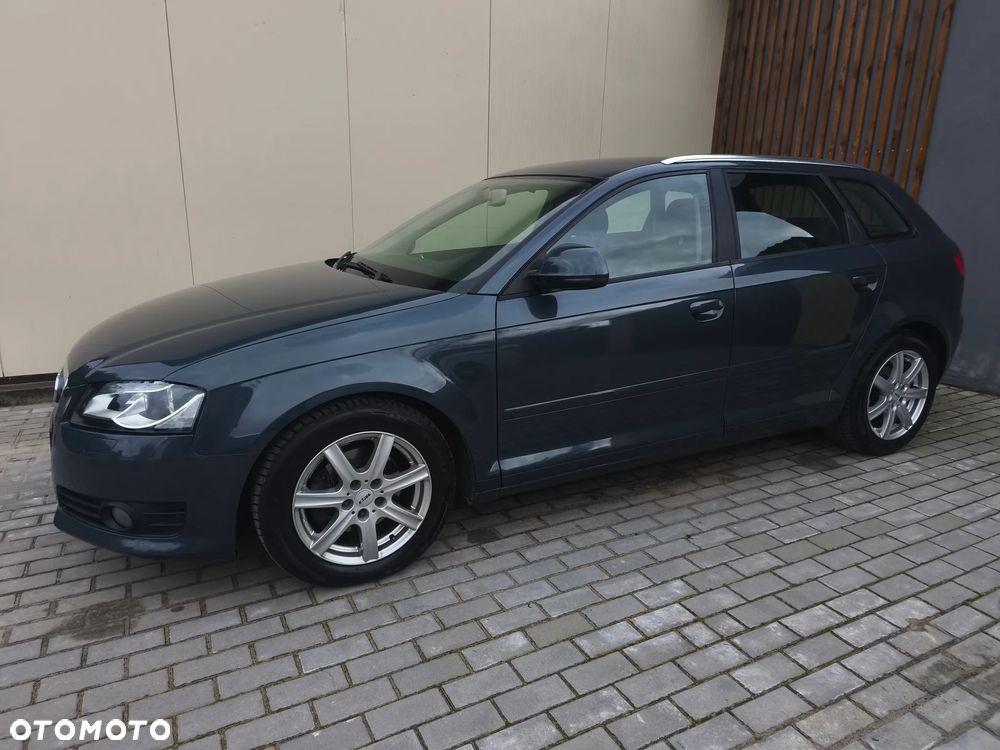 Audi A3 2.0 TDI Attraction - 3