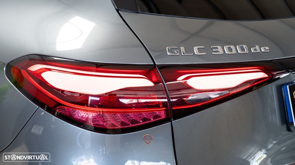 Mercedes-Benz GLC 300 de 4Matic 9G-TRONIC Edition AMG Line - 16