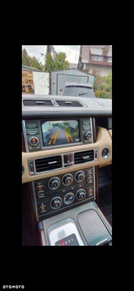 Land Rover Range Rover 4.4SD V8 Vogue - 16