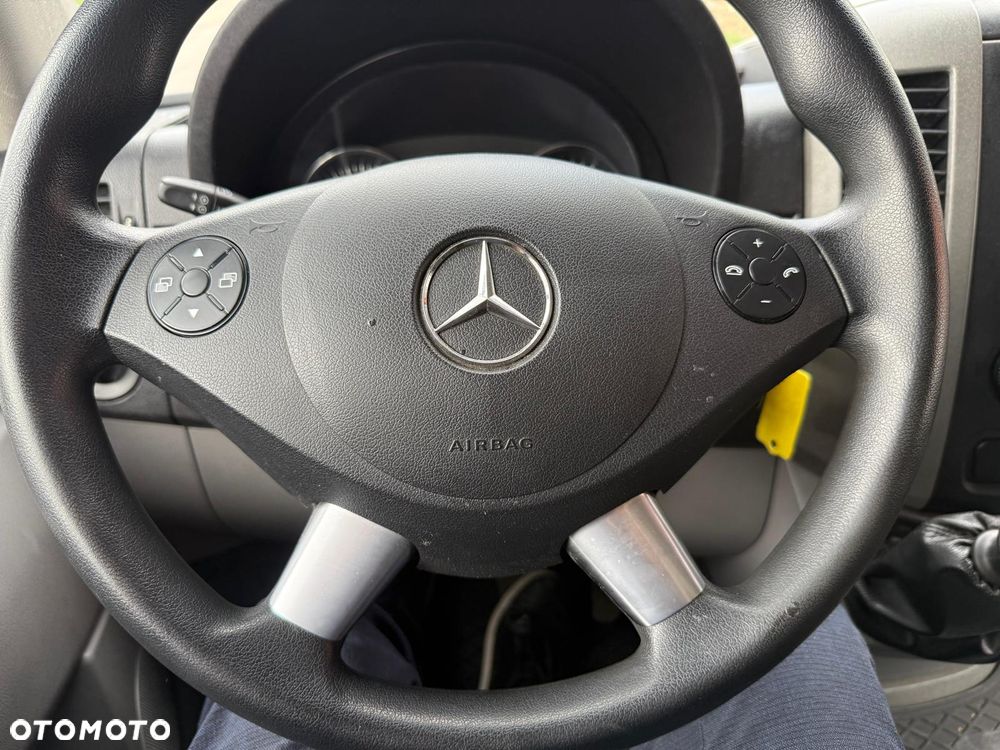 Mercedes-Benz Sprinter 316 CDI, 2.2 163KM, Kontener + winda, Zadbany - 20