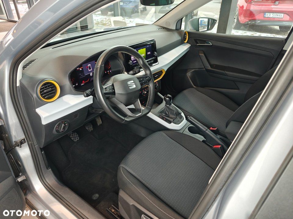 Seat Arona - 12