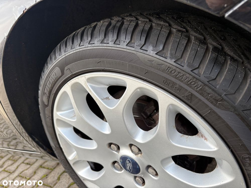 Ford Focus 1.8 Black Magic - 16