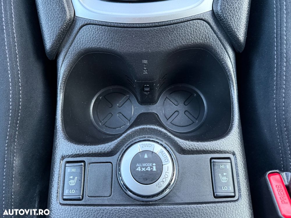 Nissan X-Trail 1.6 dCi ALL-MODE 4x4i N-Vision - 24