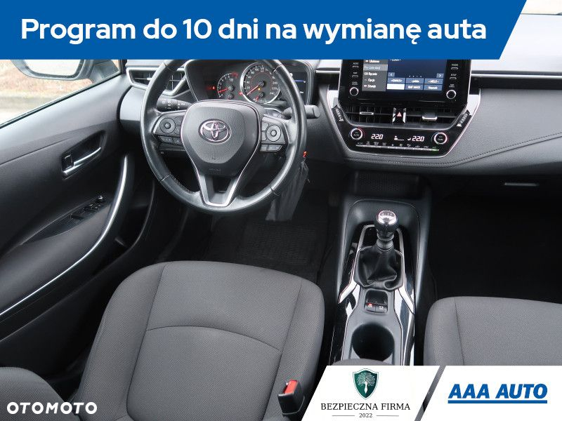 Toyota Corolla - 8