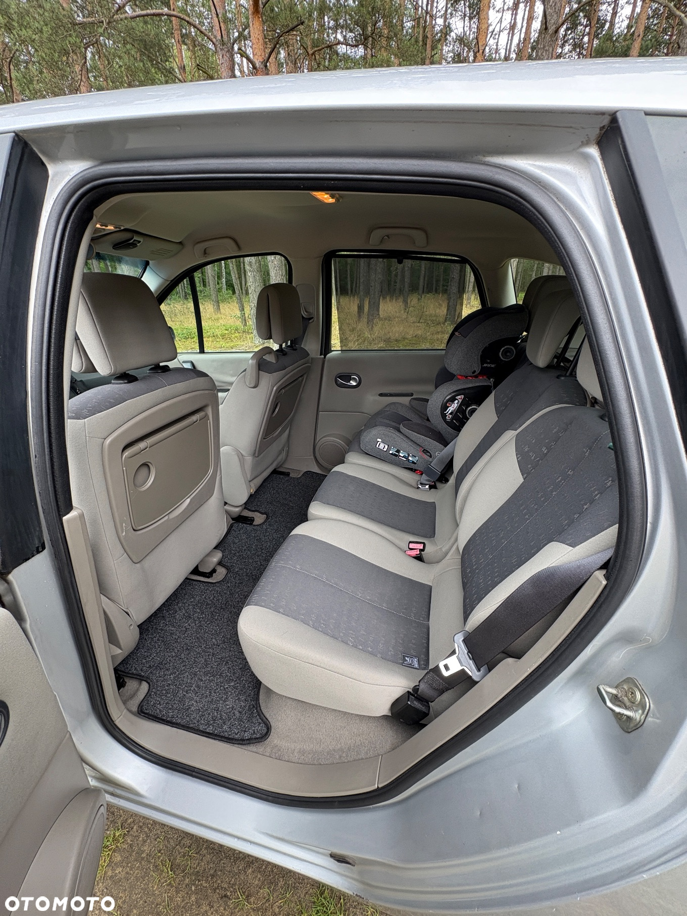 Renault Scenic - 11