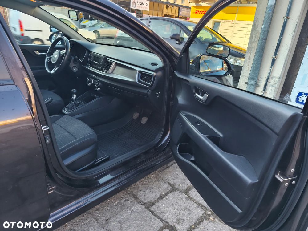 Kia Rio 1.2 M - 17
