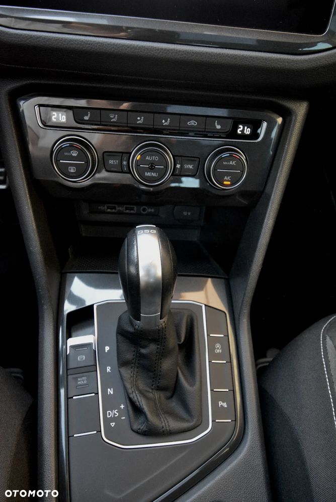 Volkswagen Tiguan 1.5 TSI EVO JOIN DSG - 17