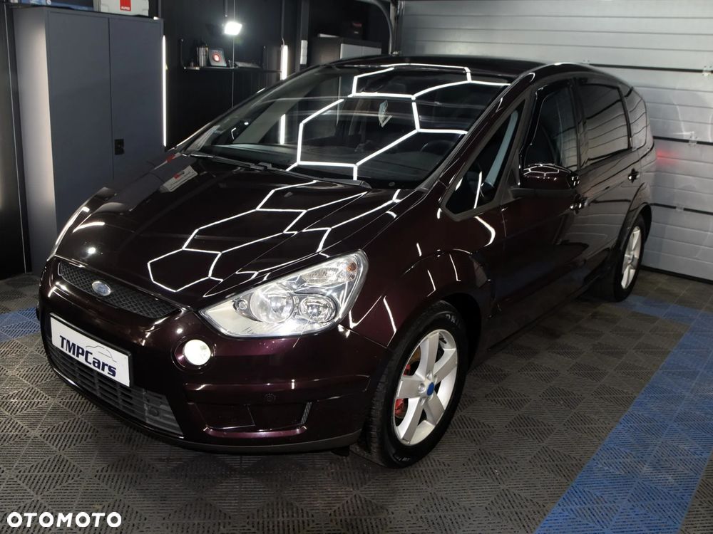 Ford S-Max - 24