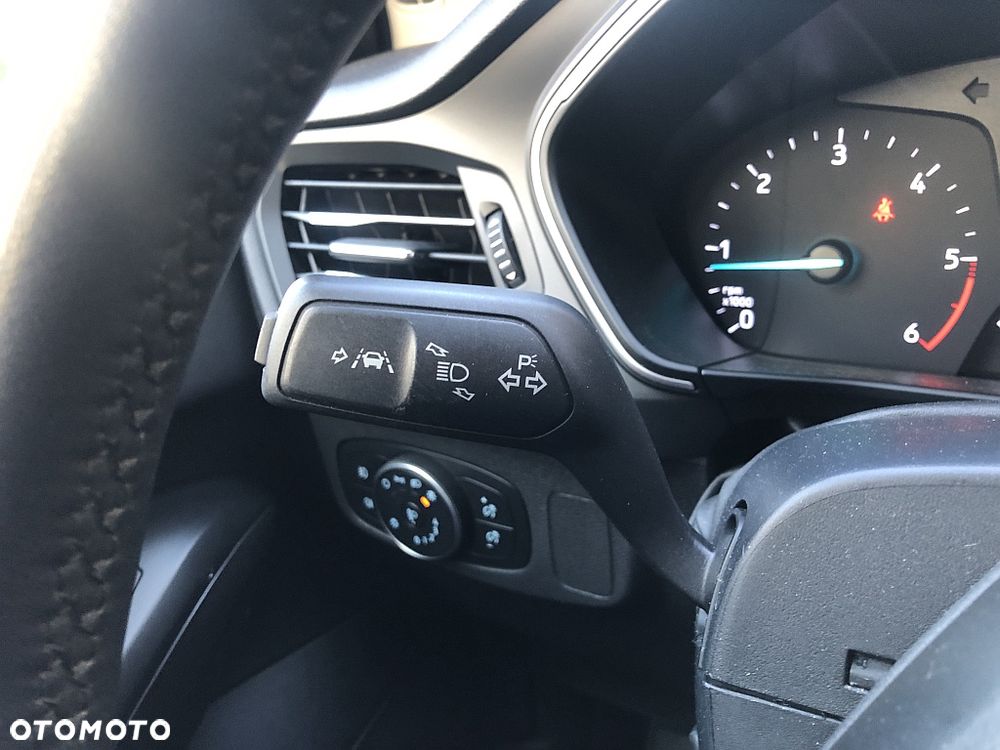 Ford Focus 1.5 EcoBlue SCR Connected - 22