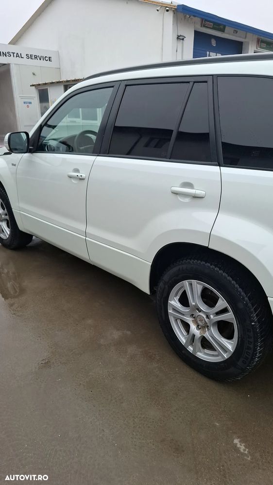 Suzuki Grand Vitara 1.9 DDIS JLX Navi - 6