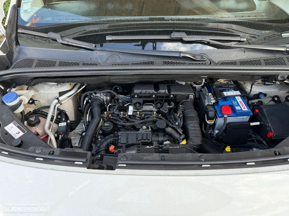 Peugeot Partner 1.5 BlueHdi Premium GPS ECRÃ102 cv 3 Lug 6 vel - 31