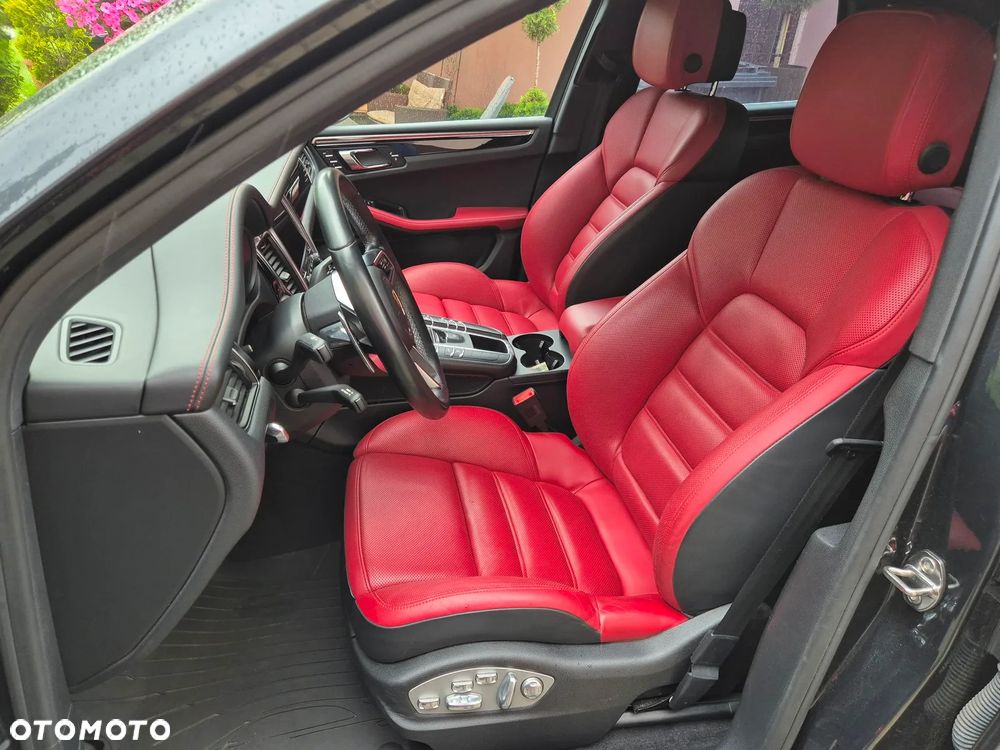 Porsche Macan - 6