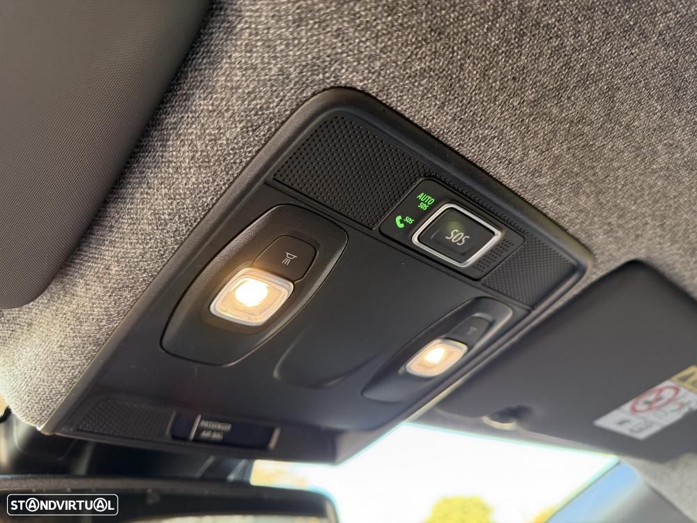 Renault Clio 1.0 TCe Techno Bi-Fuel - 22