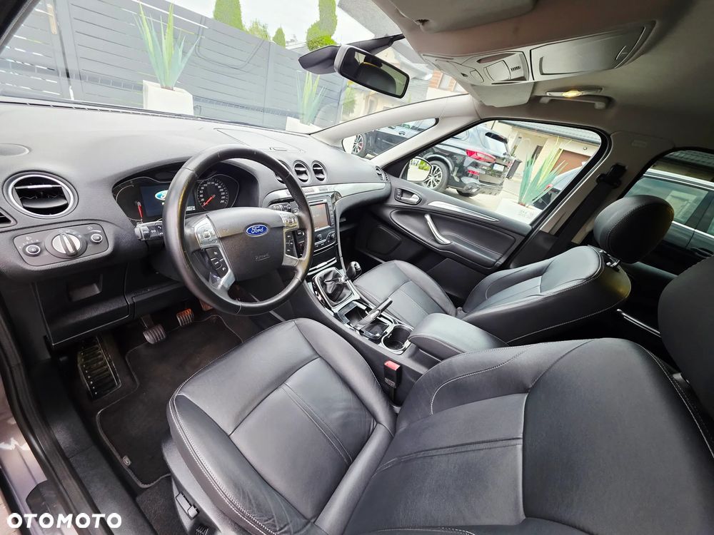 Ford S-Max 1.6 TDCi DPF Titanium - 4