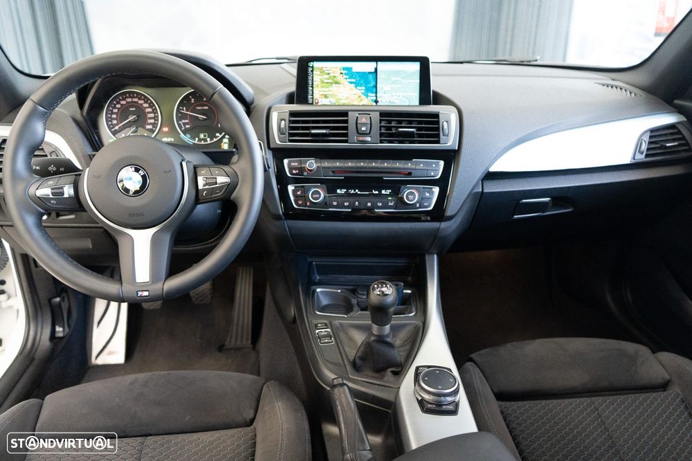 BMW 118 d Pack M - 35